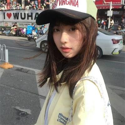 天真派：红楼梦之桃花诗社